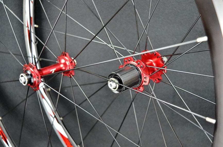 MEROCA 700C Wheelset Road Bike Sealed Bearings V Brake Wheels Aluminum Alloy Rim 11 Speed 30MM Rims Ultralight 1650g Wheel Set